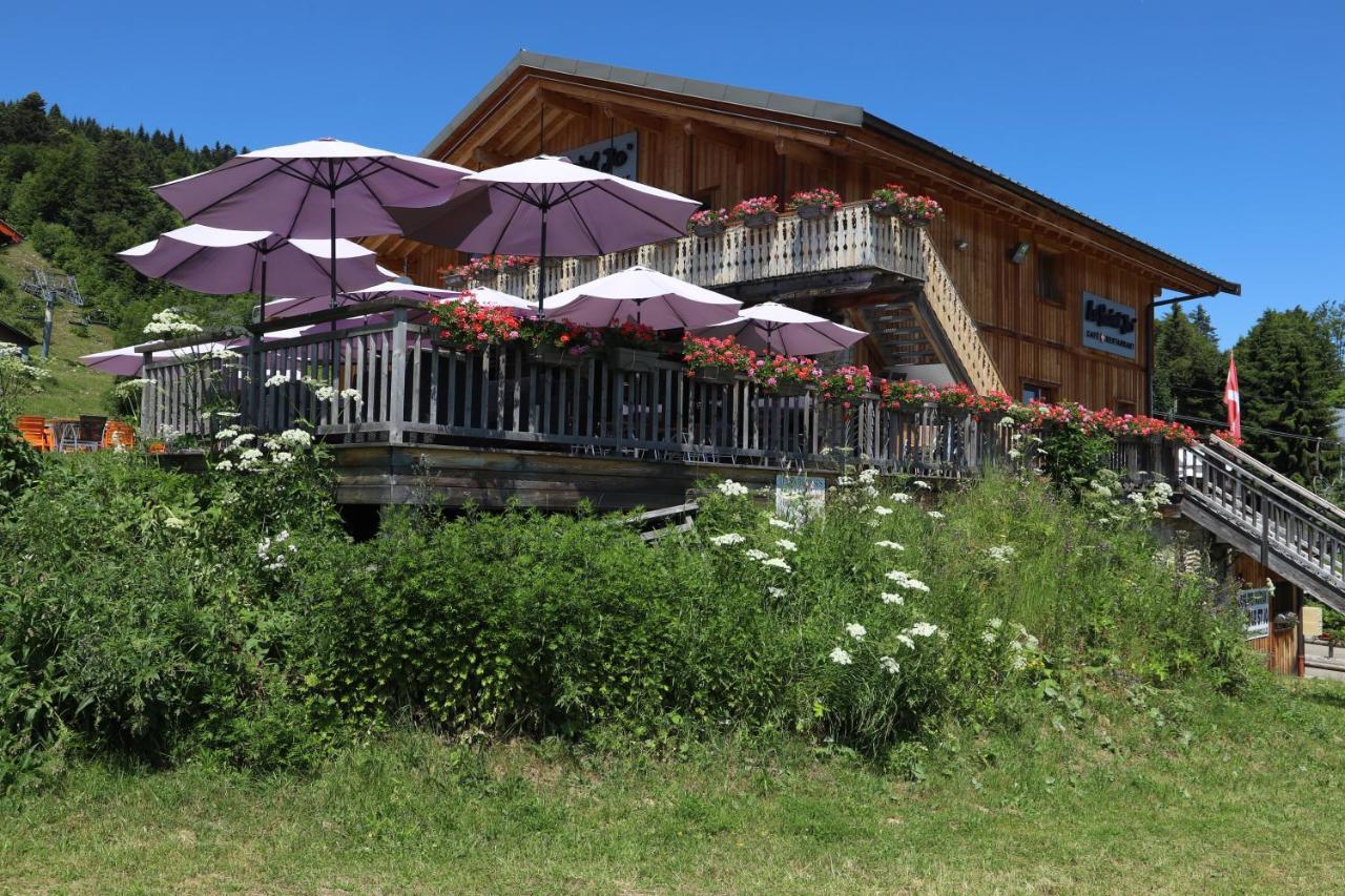 Le Saint Jo Bed & Breakfast La Feclaz Exterior photo
